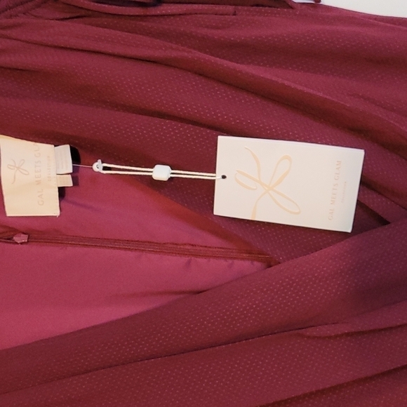 GAL Meets Glam Luella Ruched Shoulder Crop Wide Leg Jumpsuit - Picture 11 of 16